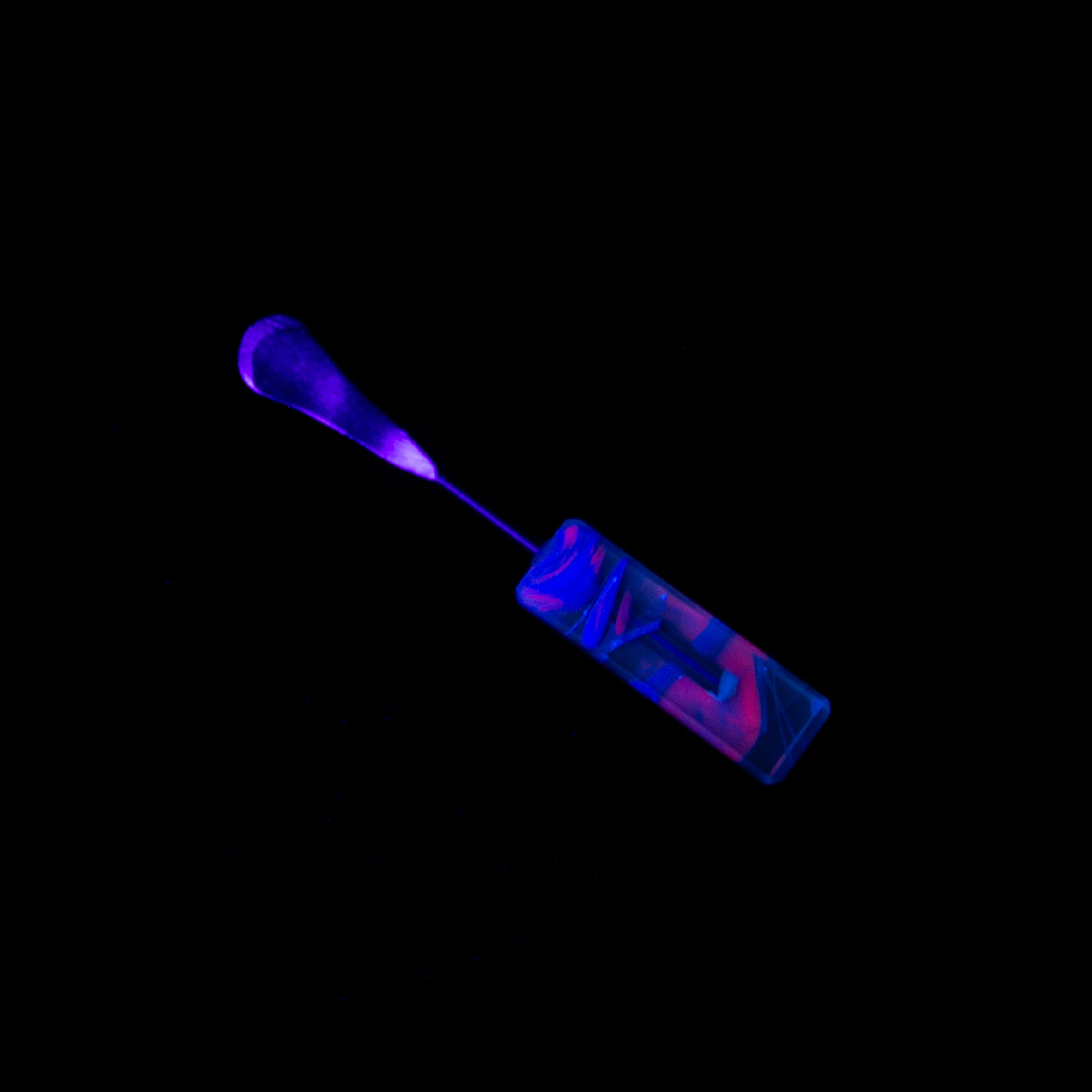 Dank Blanks UV Reactive Mini Dabber #DUD33 - Image 2